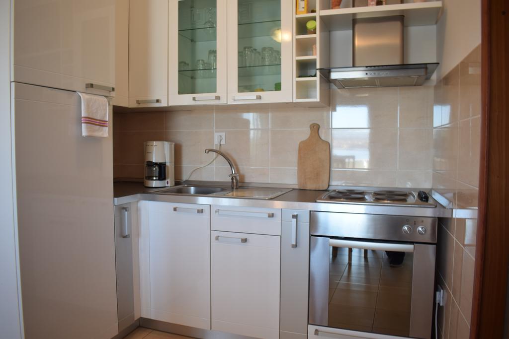 Apartments Blue Dream Малинска Экстерьер фото