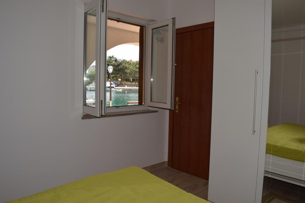 Apartments Blue Dream Малинска Экстерьер фото