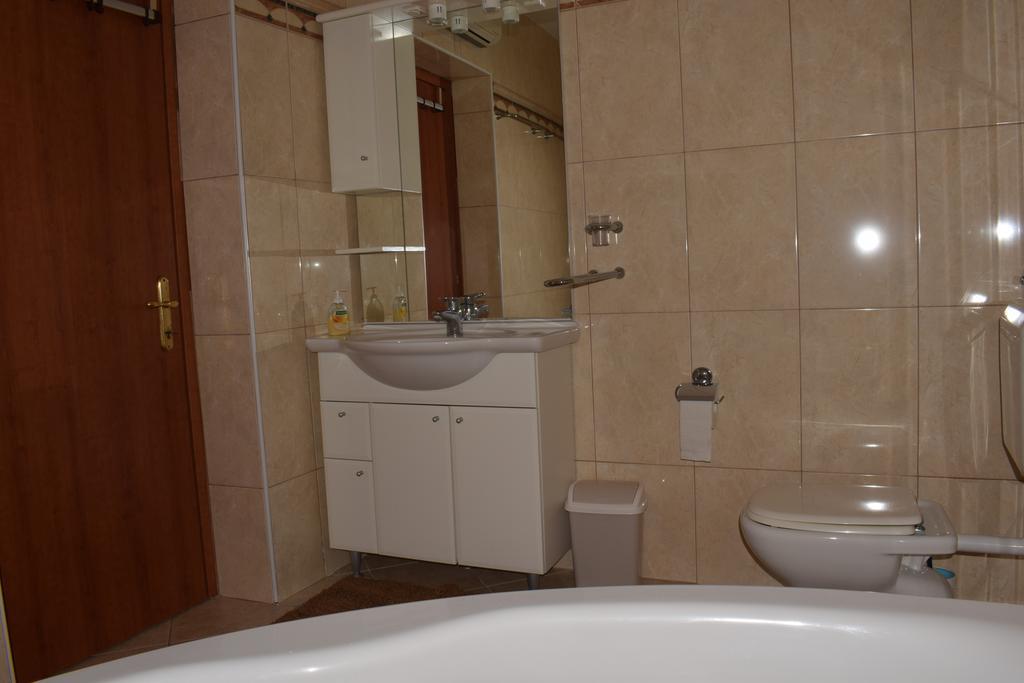Apartments Blue Dream Малинска Экстерьер фото